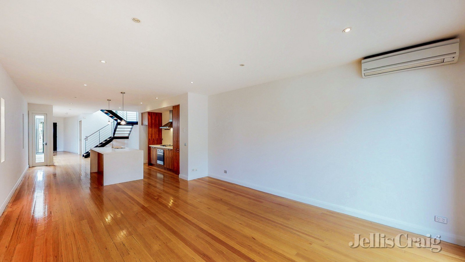 13A Leslie Street, Richmond image 6