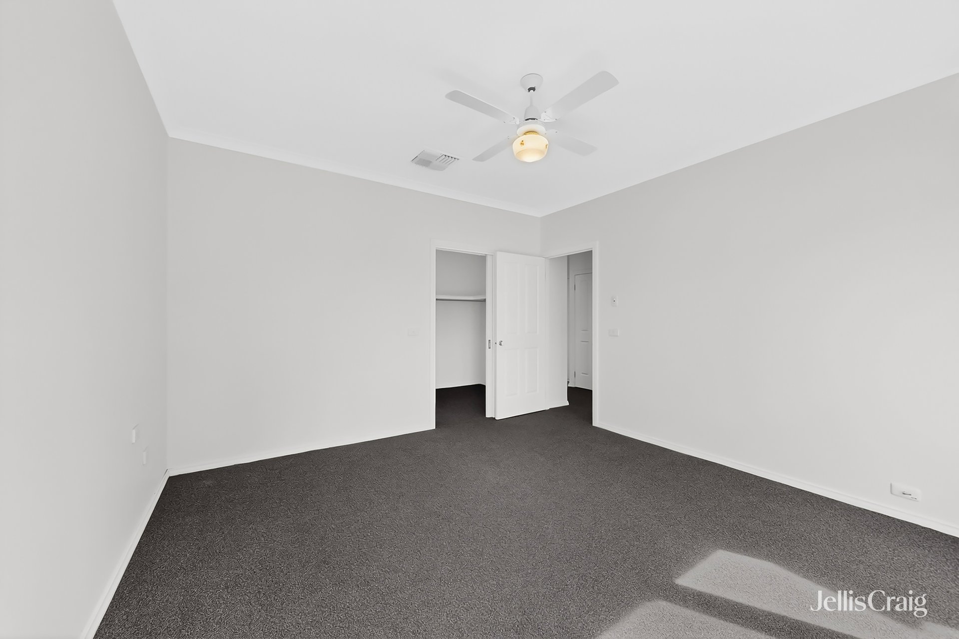 13A Marriot Road, Bentleigh image 4