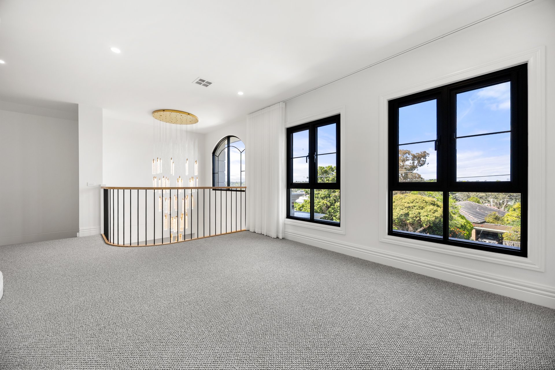 13A Meadowbank Avenue, Doncaster image 9