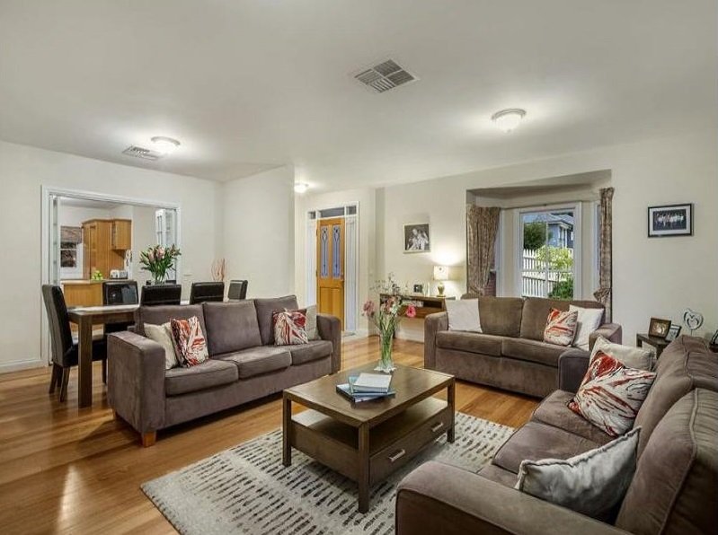 13A Outlook Drive, Doncaster image 3