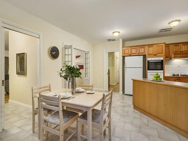 13A Outlook Drive, Doncaster image 4