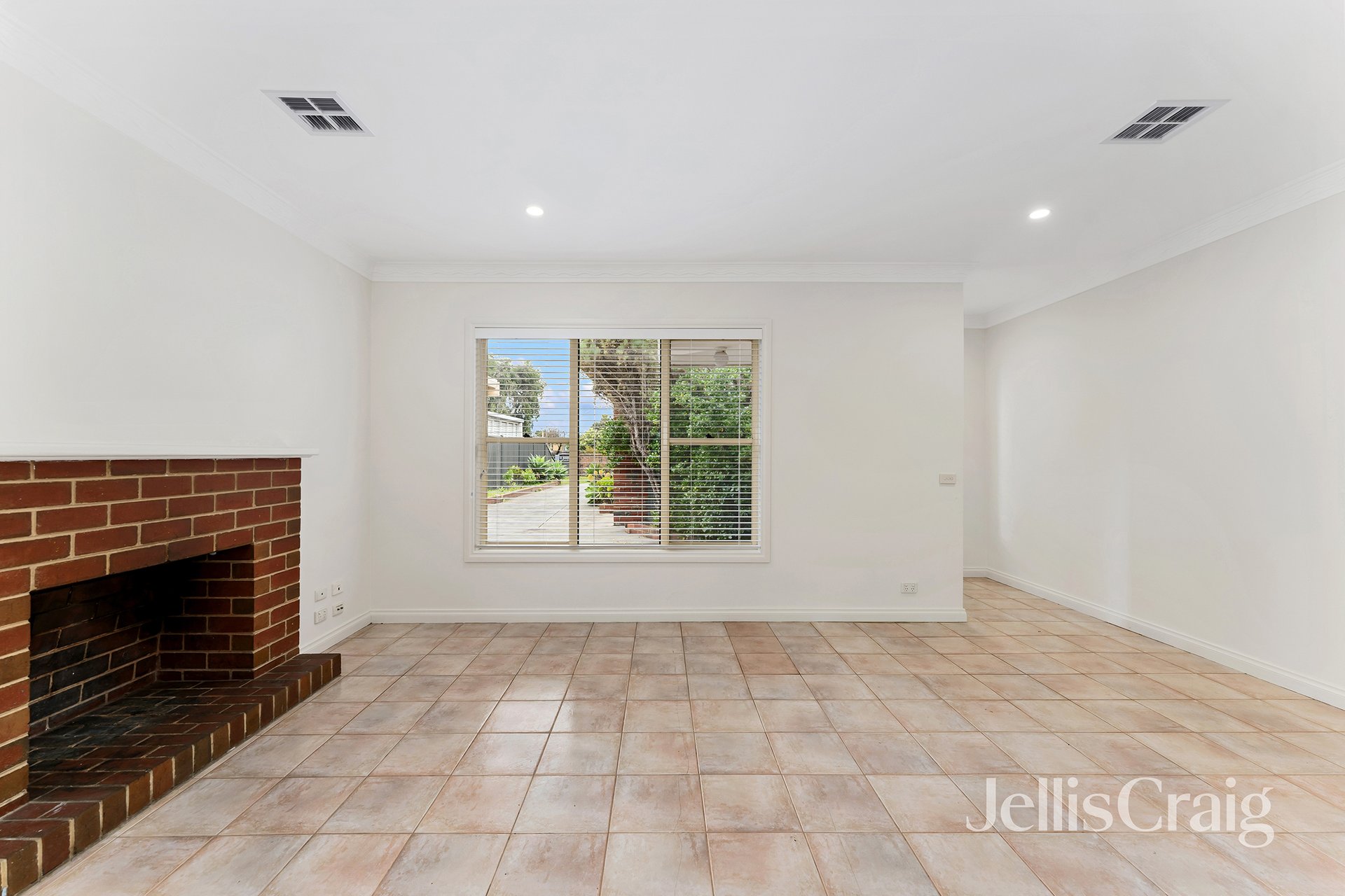 13A Prince Andrew Avenue, Lalor image 4
