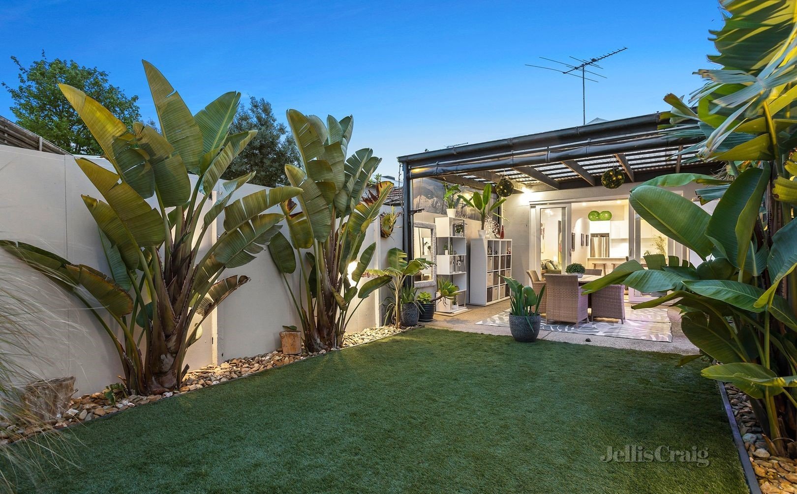 13A Russell Place, Williamstown image 16