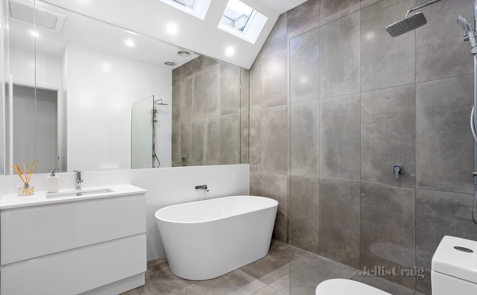 13A Russell Place, Williamstown image 14