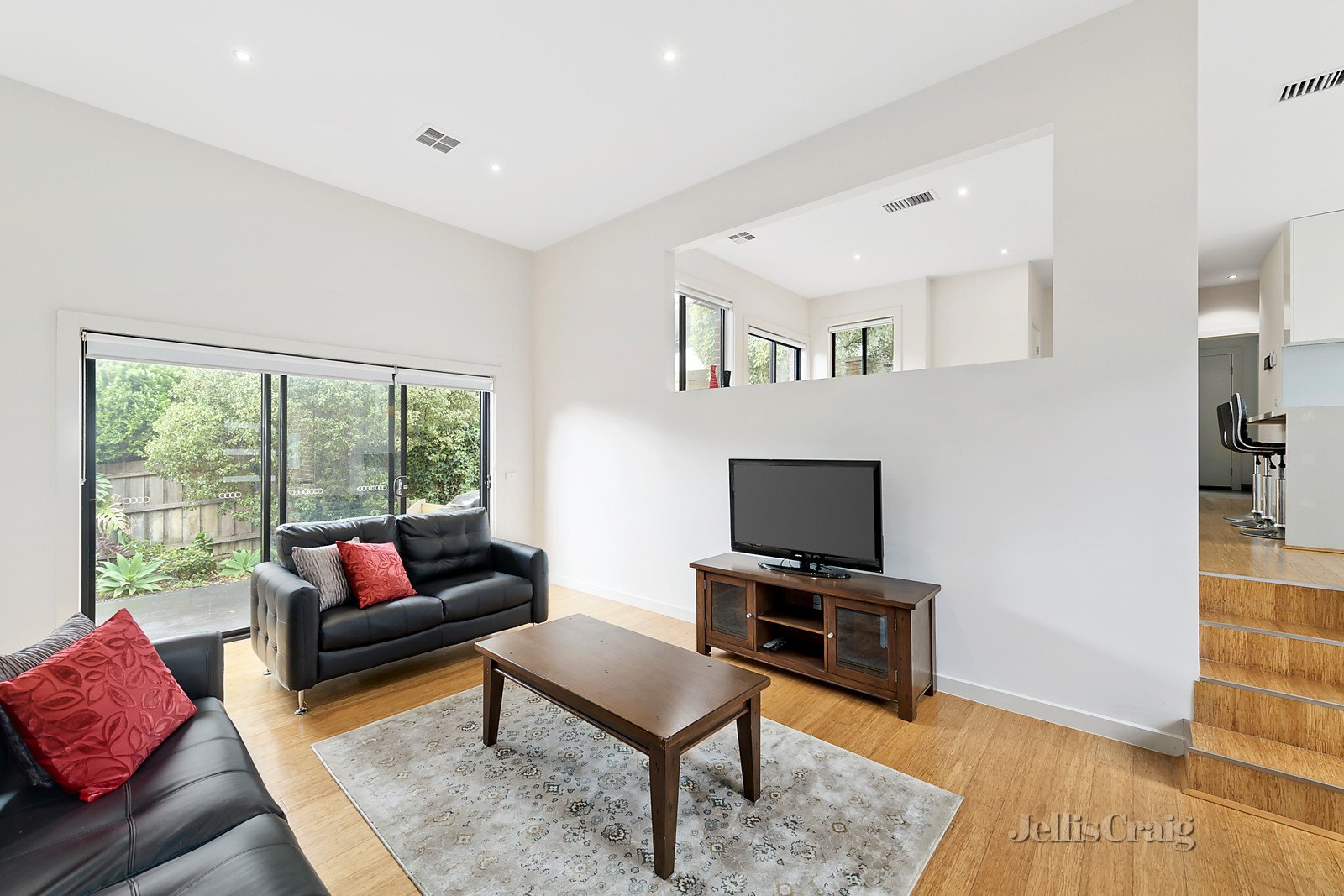 13A Sargent Street, Doncaster image 3