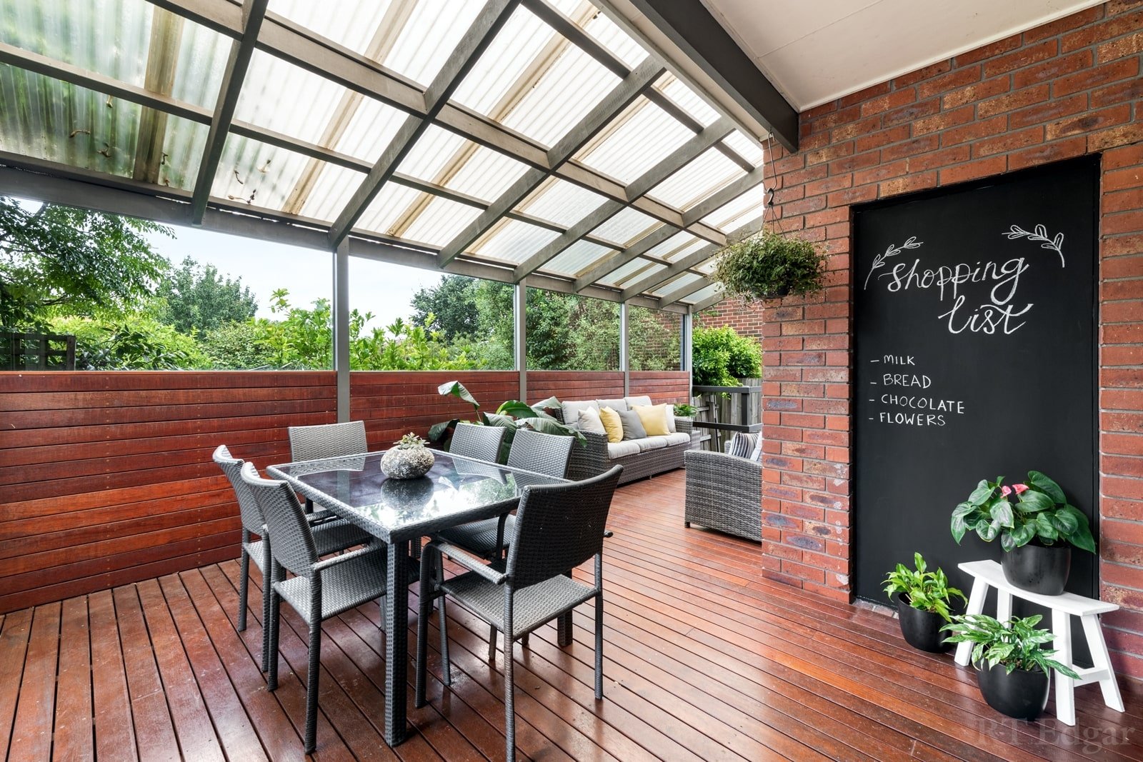 Property Gallery Thumbnail 11