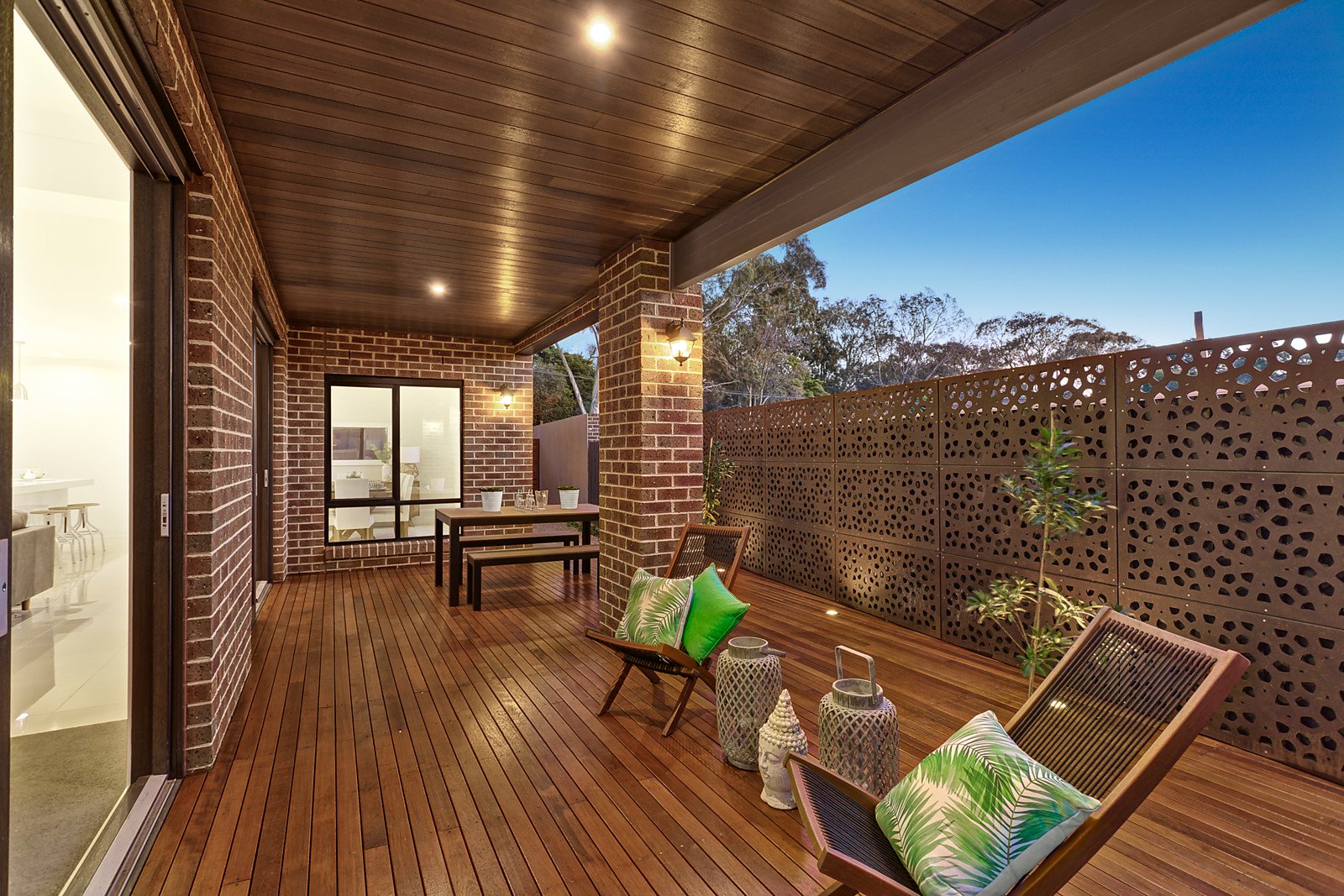 13B Miller Crescent, Mount Waverley image 9