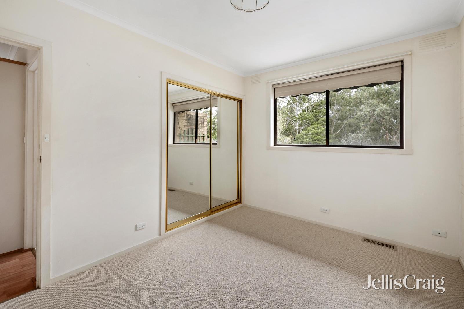 14 & 14a Cabena Crescent, Chadstone image 9