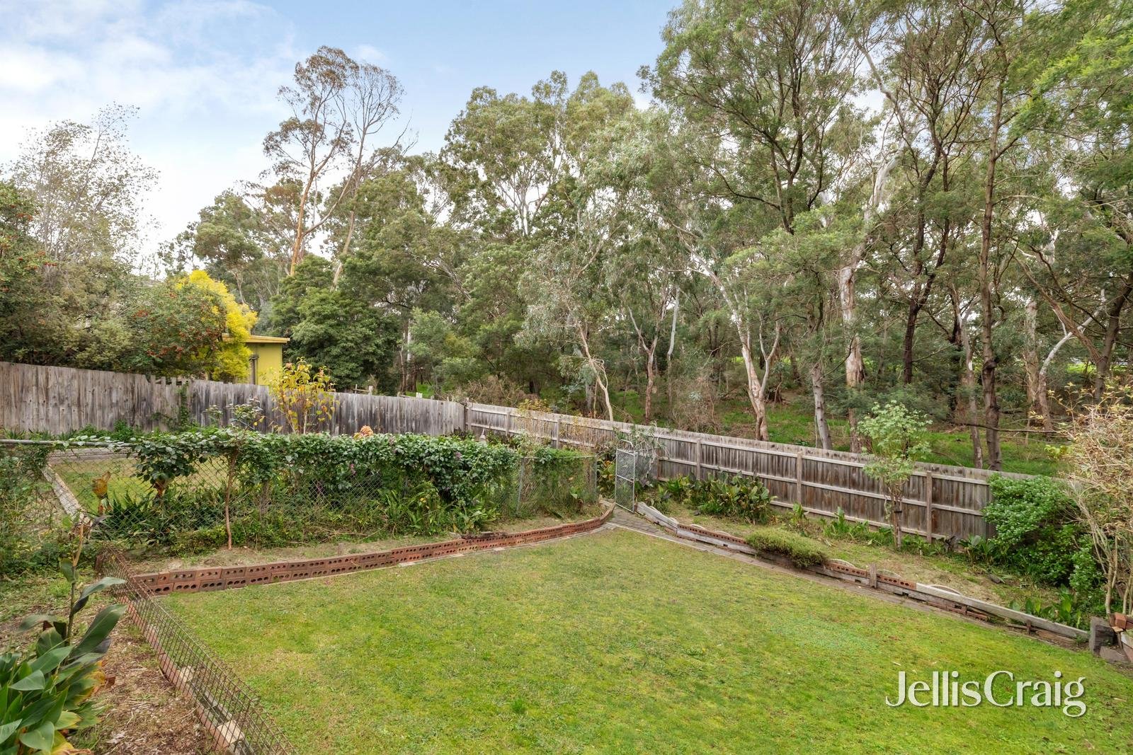 14 & 14a Cabena Crescent, Chadstone image 15