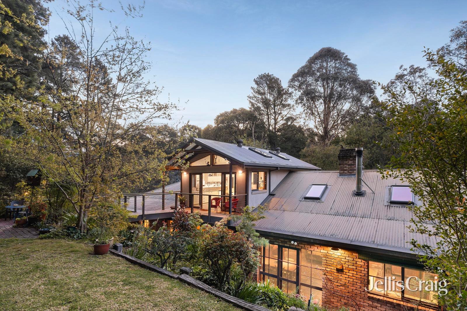 14-16 Curry Road, Park&nbsp;Orchards image 2
