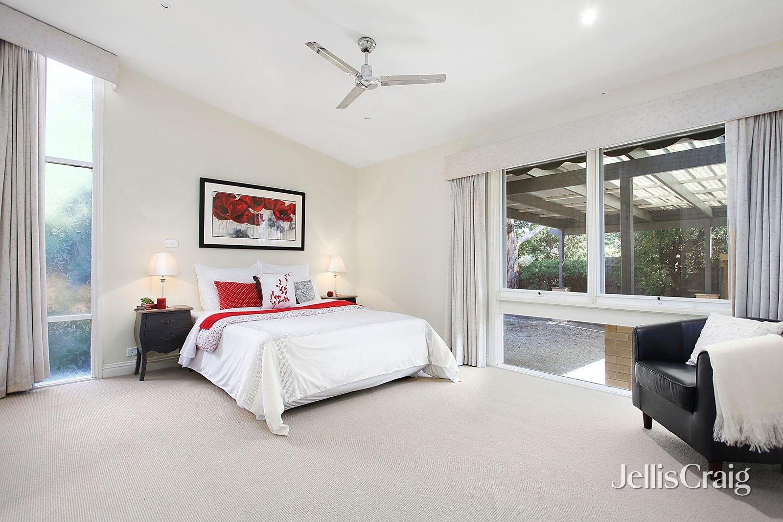1/4 Alamein Avenue, Kilsyth image 6