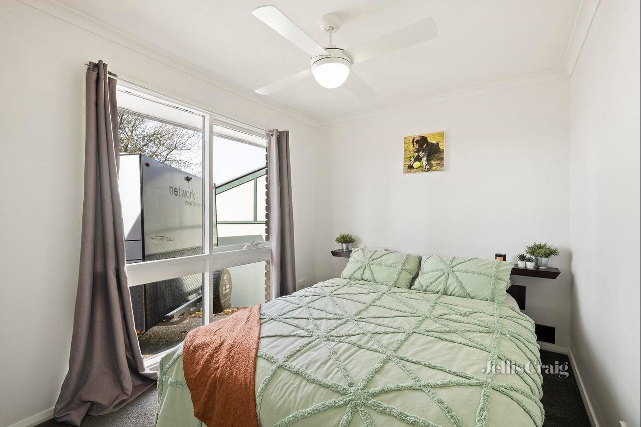 14 Alford Avenue, Mooroolbark image 11