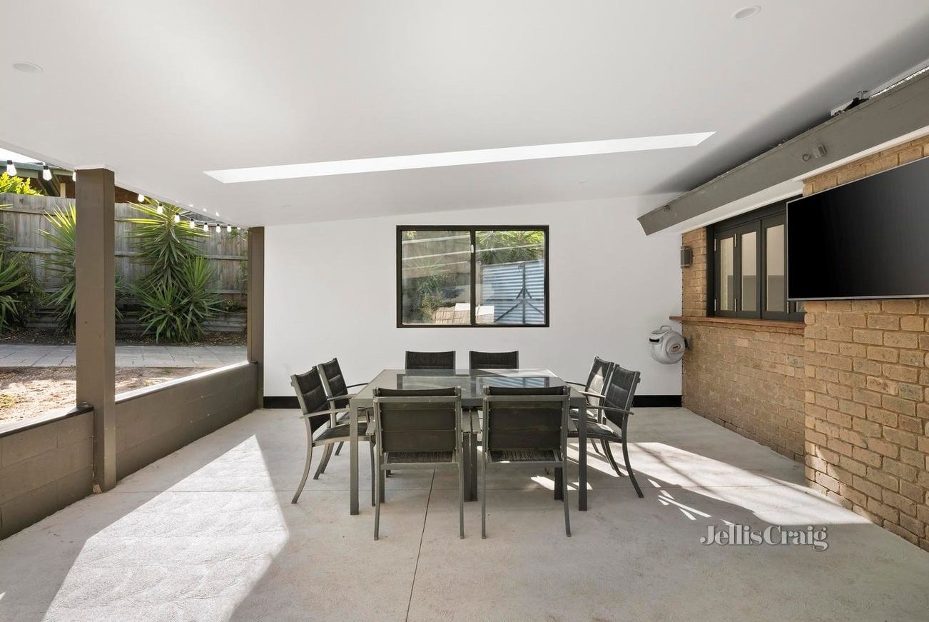 14 Alford Avenue, Mooroolbark image 6