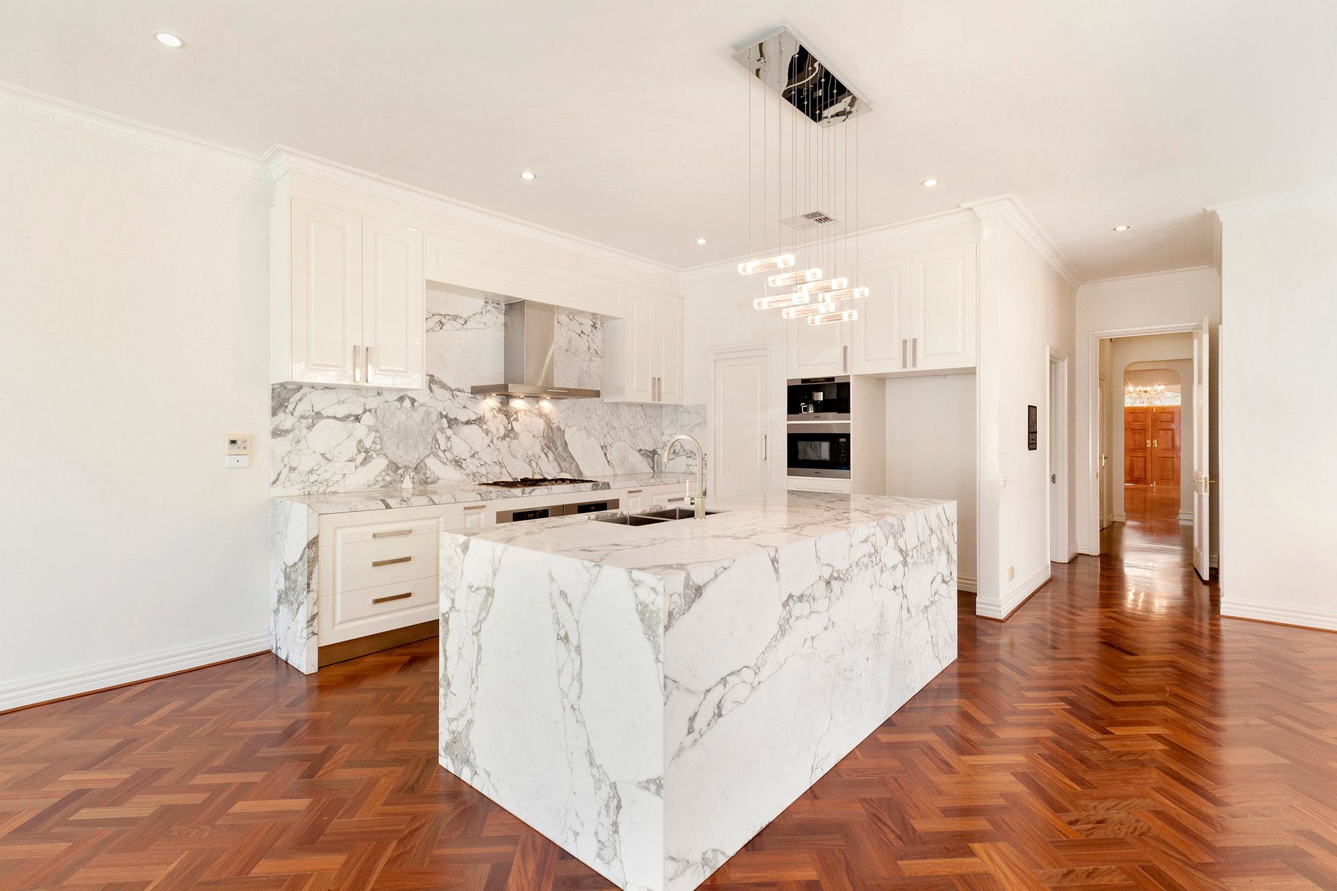 Property Gallery Thumbnail 5