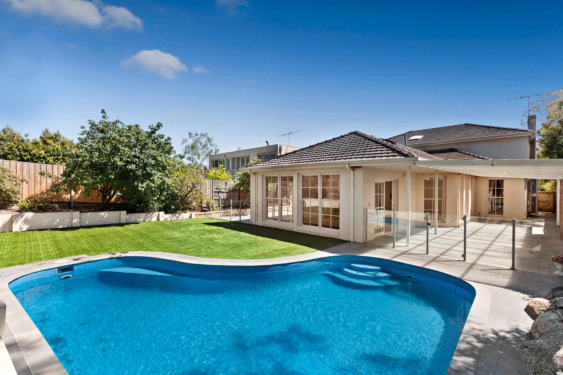 Property Gallery - Main Image