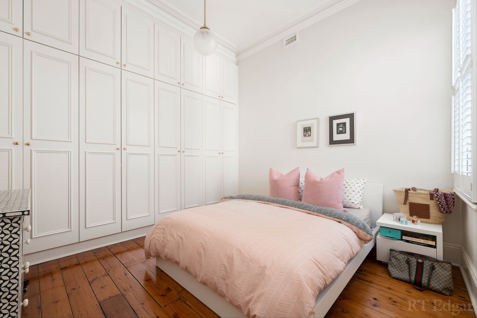 Property Gallery Thumbnail 13