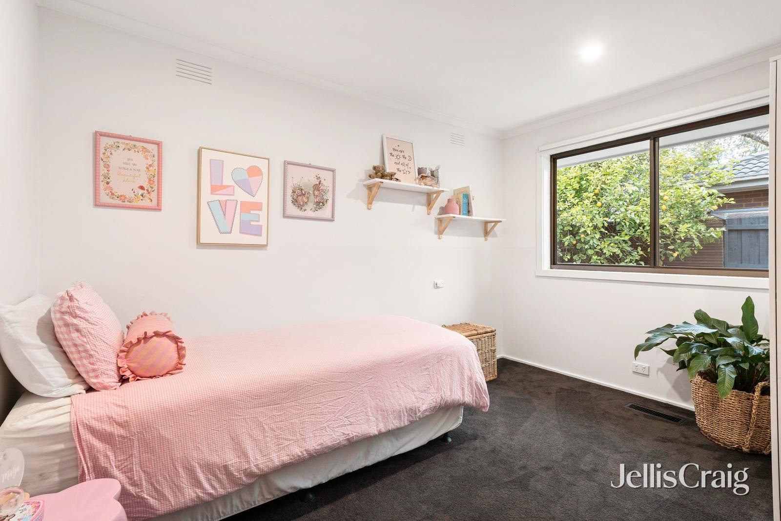 14 Aminga Court, Croydon image 9