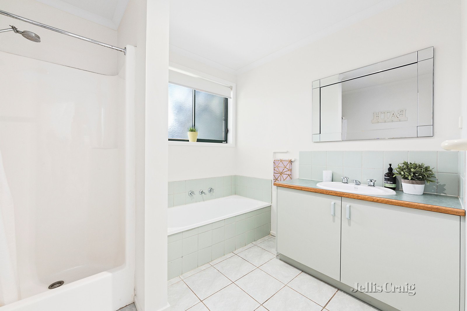 14 Arnold Street, Blairgowrie image 8