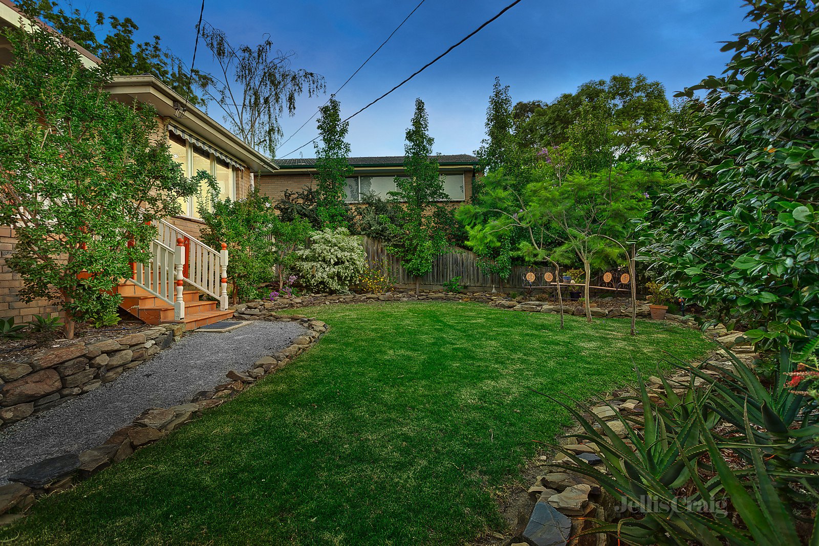 14 Ashwood Drive, Ashwood image 7