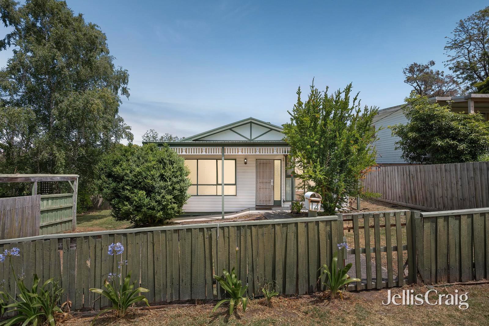 14 Athlone Street, Lilydale image 1