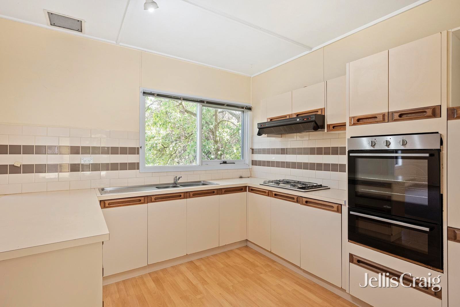 14 Athlone Street, Lilydale image 3