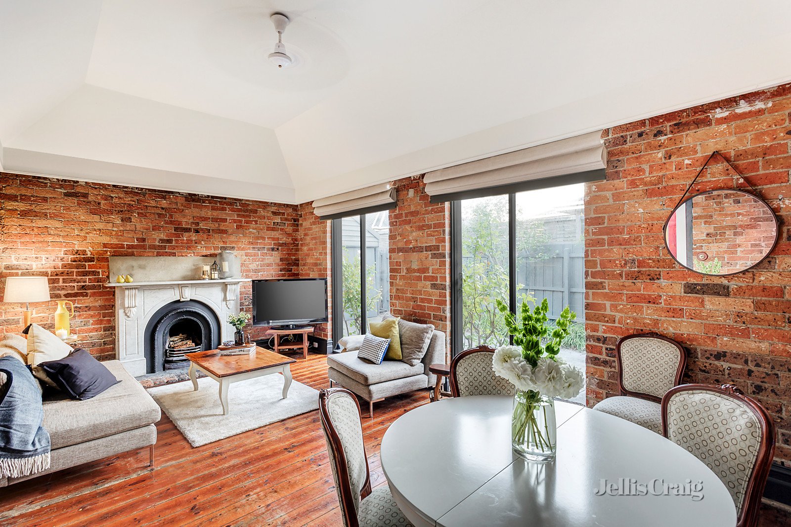 14 Atkinson Street, Bentleigh image 3