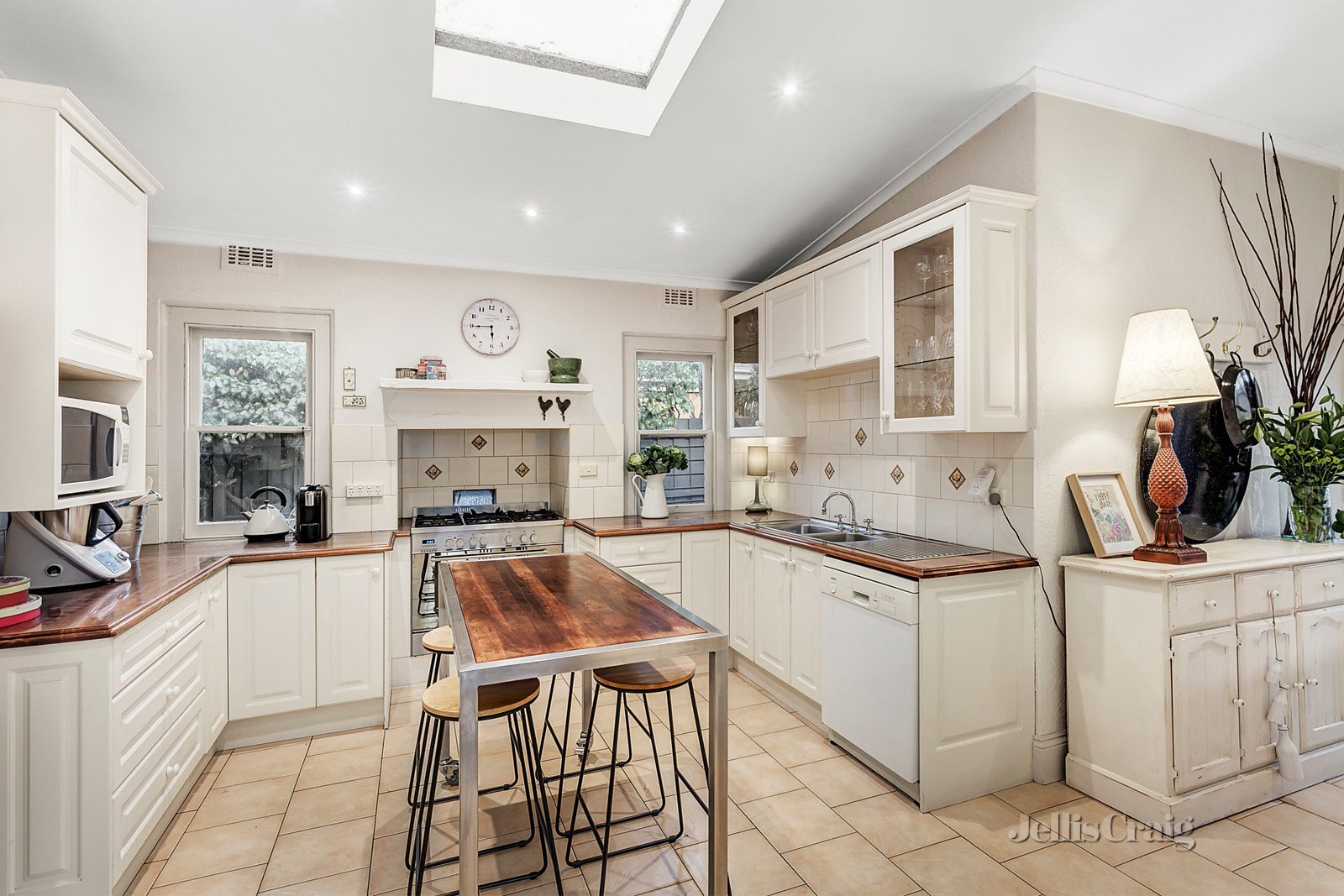 14 Atkinson Street, Bentleigh image 4