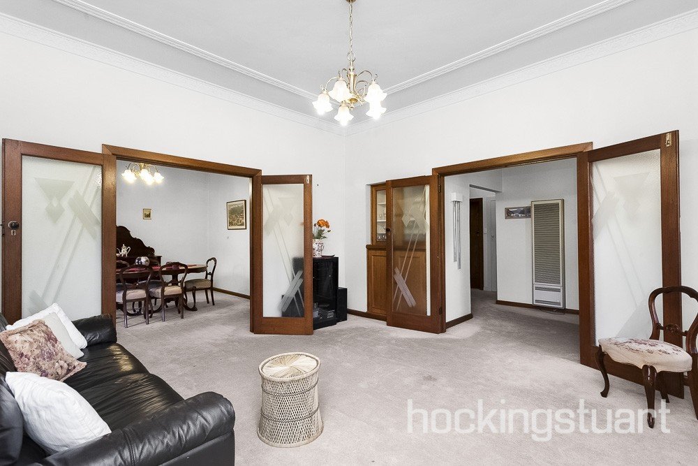 14 Aylmer Street, Balwyn North image 3