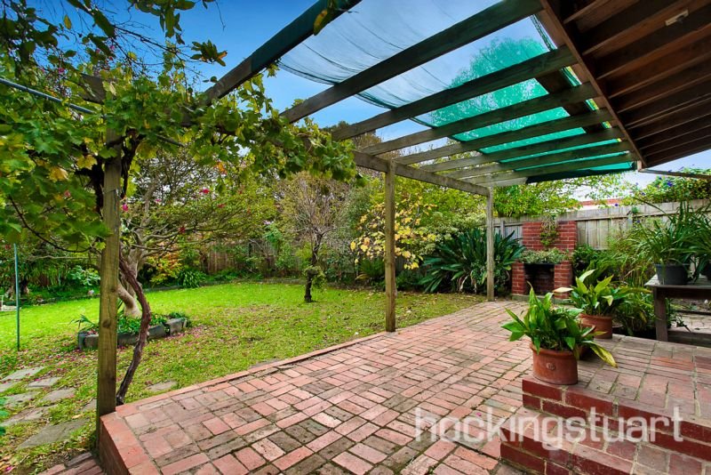 14 Aylmer Street, Balwyn North image 9