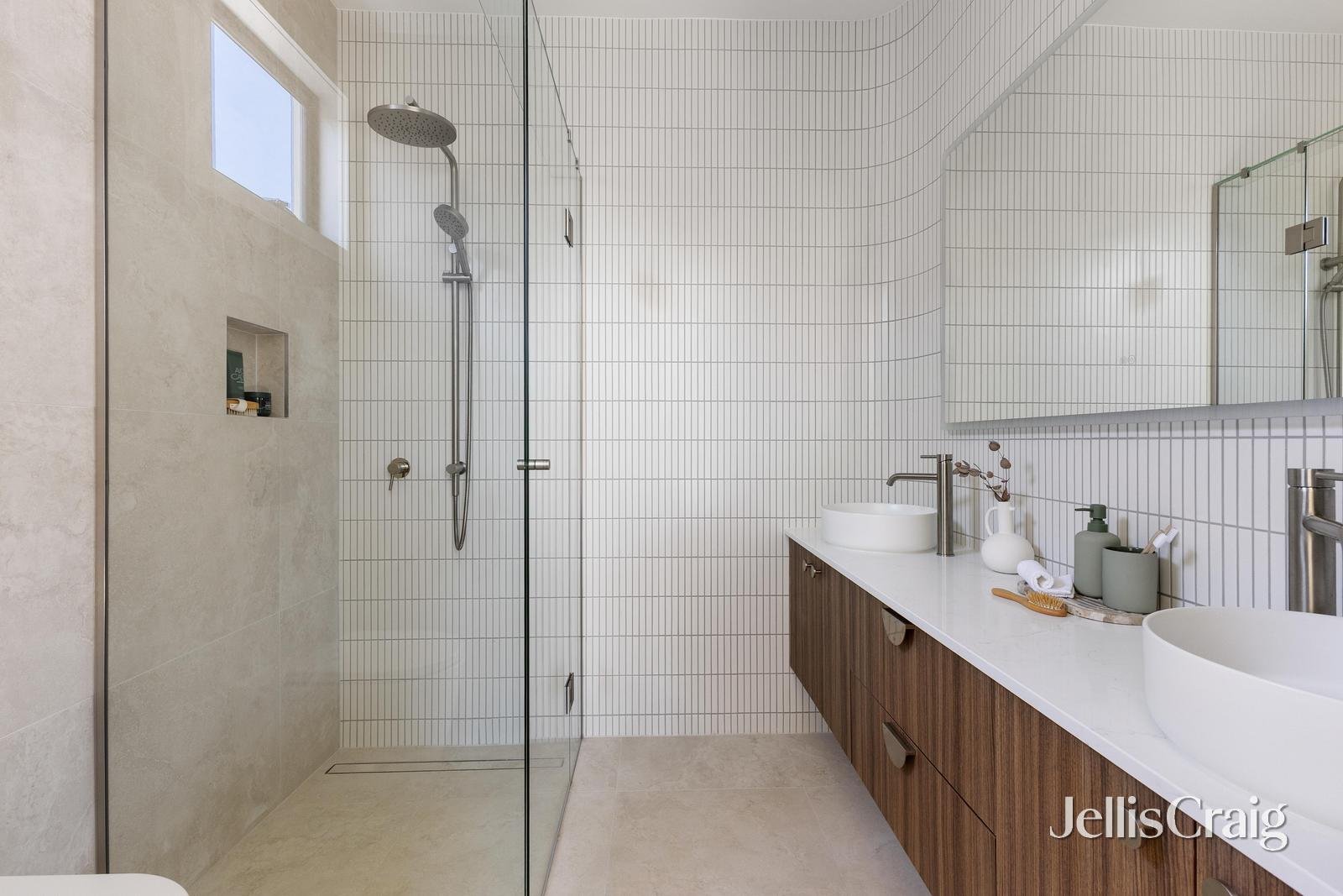 14 Baker Street, Murrumbeena image 11