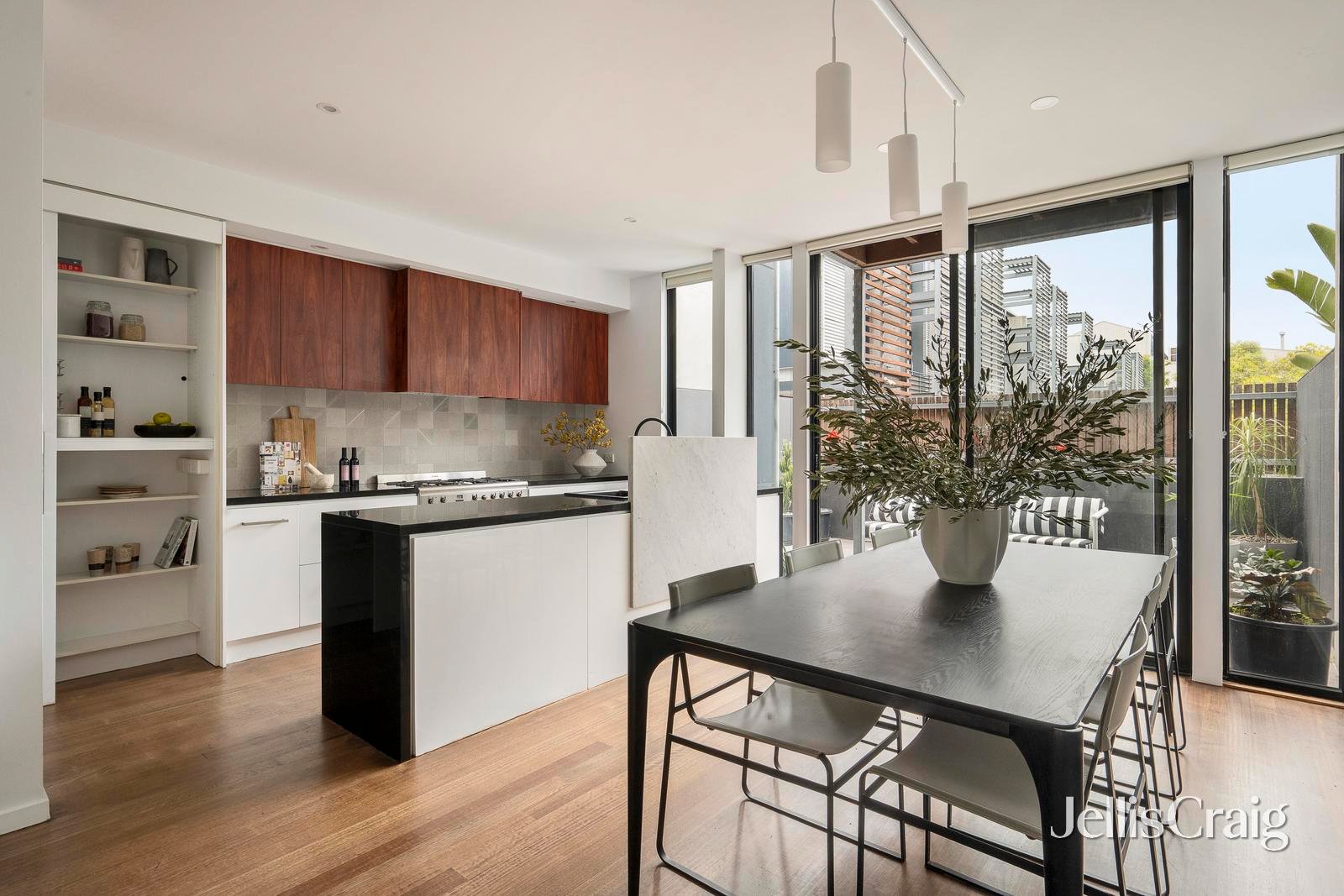 14 Balmain Street, Richmond image 4