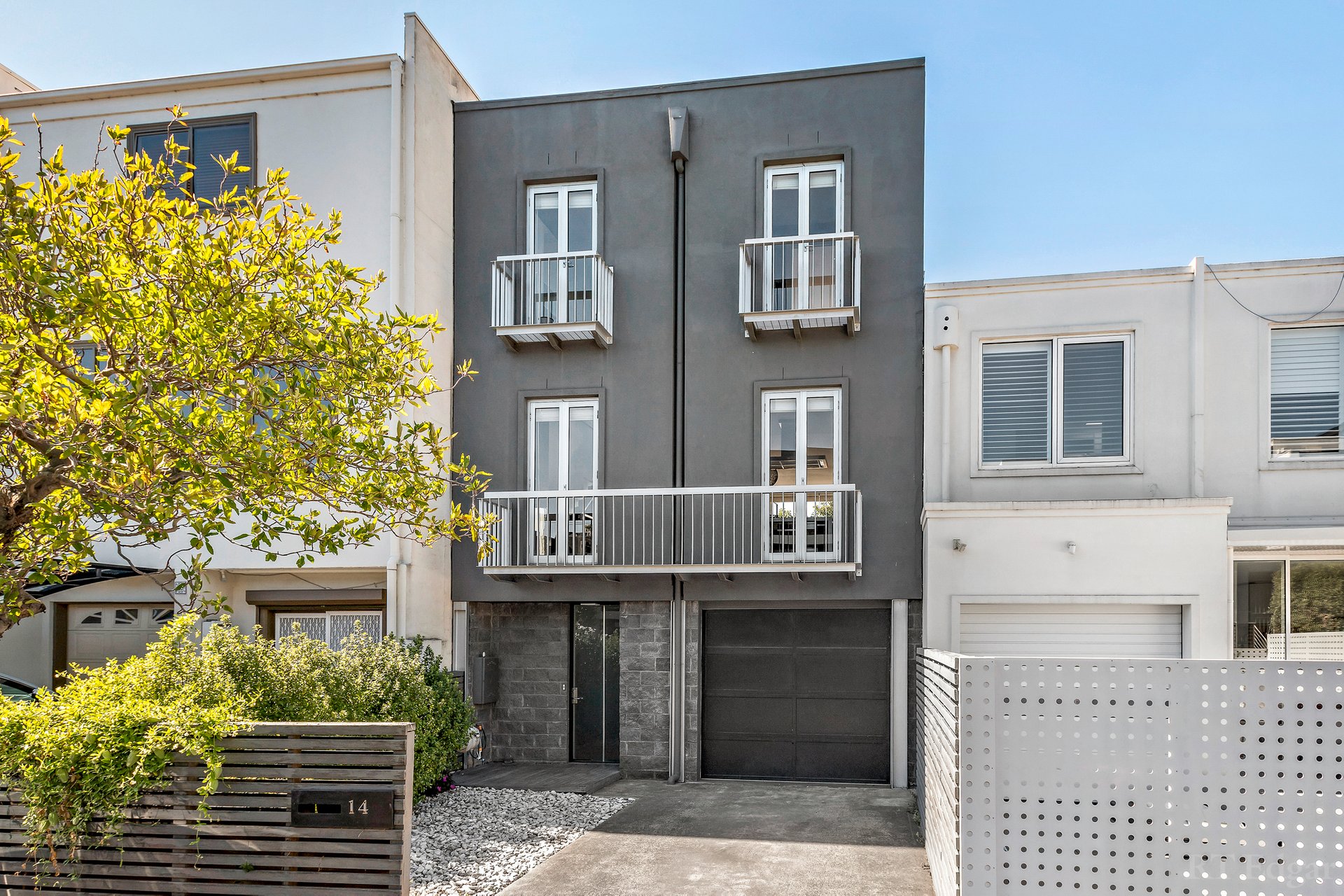 Property Gallery - Main Image