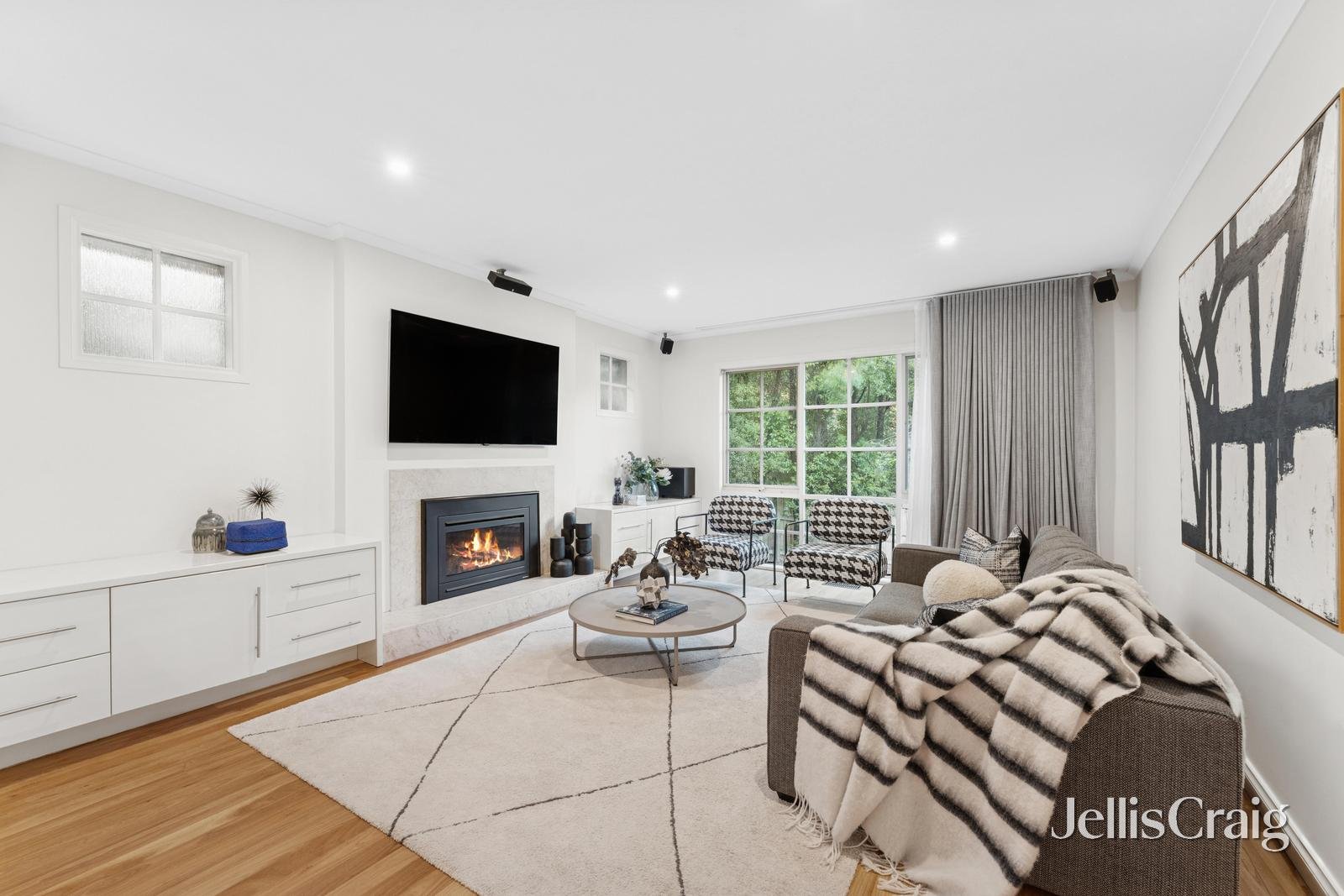 14 Baradine Terrace, Donvale image 2