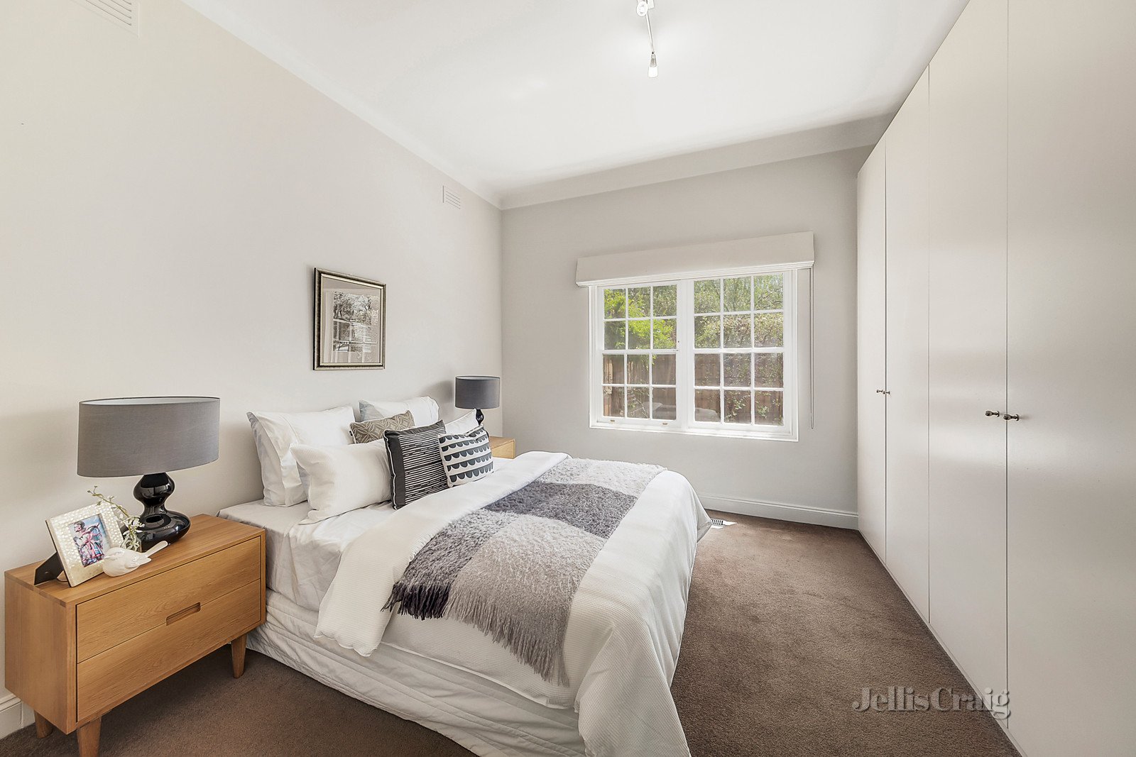 1/4 Barkers Road, Hawthorn image 8