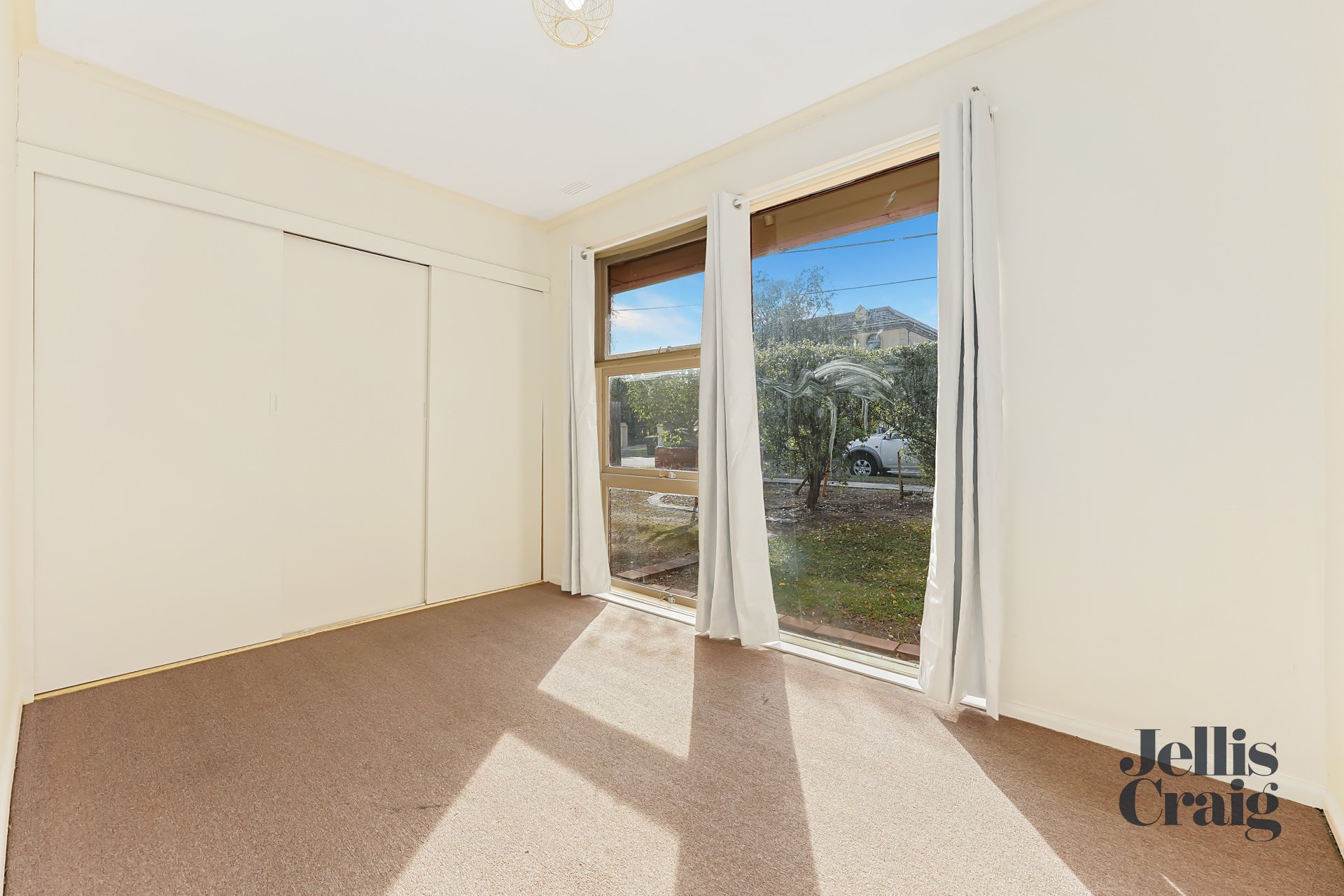 1/4 Batten Street, Glen&nbsp;Waverley image 5