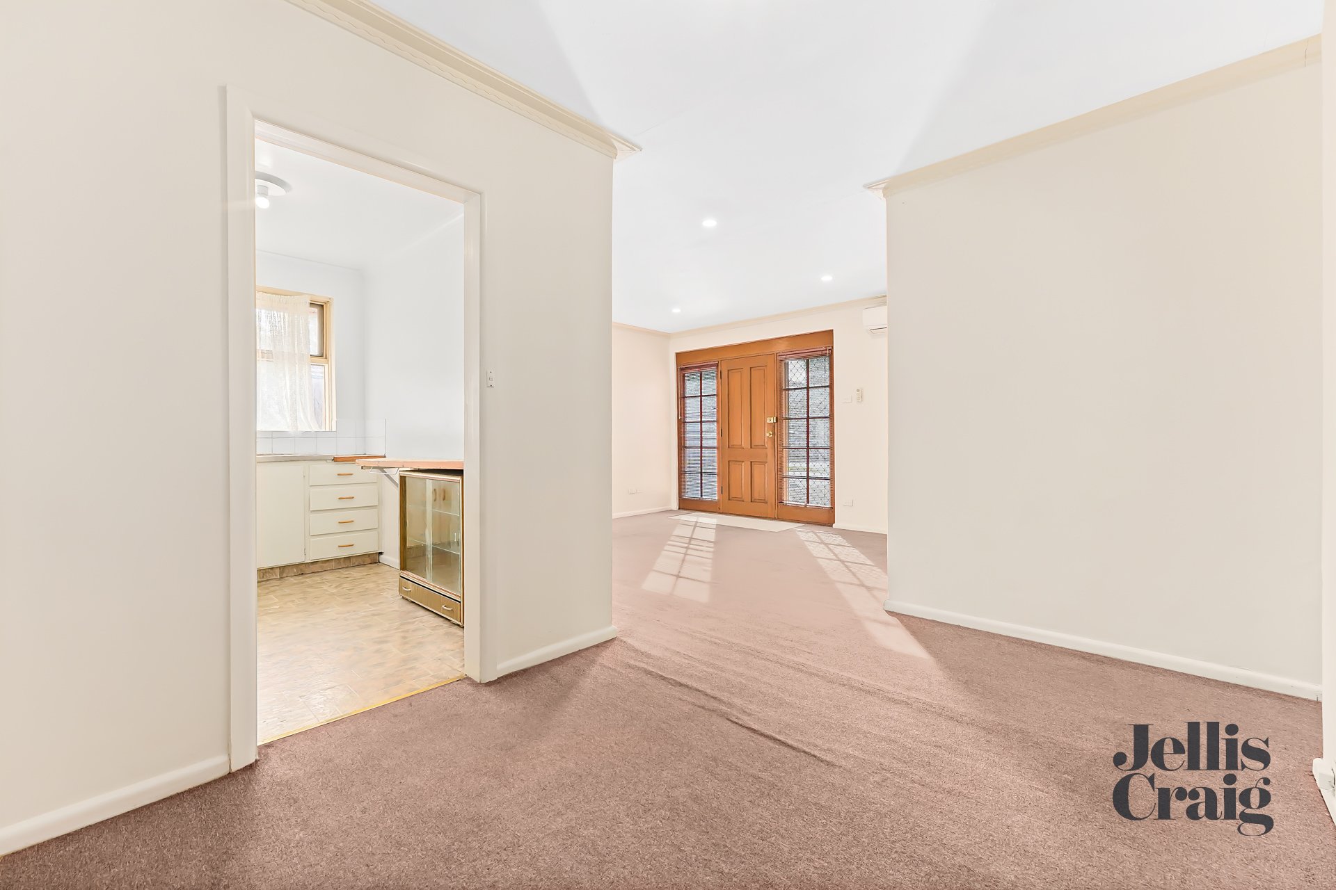 1/4 Batten Street, Glen&nbsp;Waverley image 3