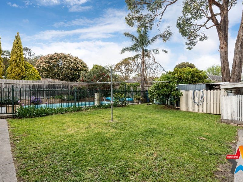 14 Bellevue Court, Boronia image 18