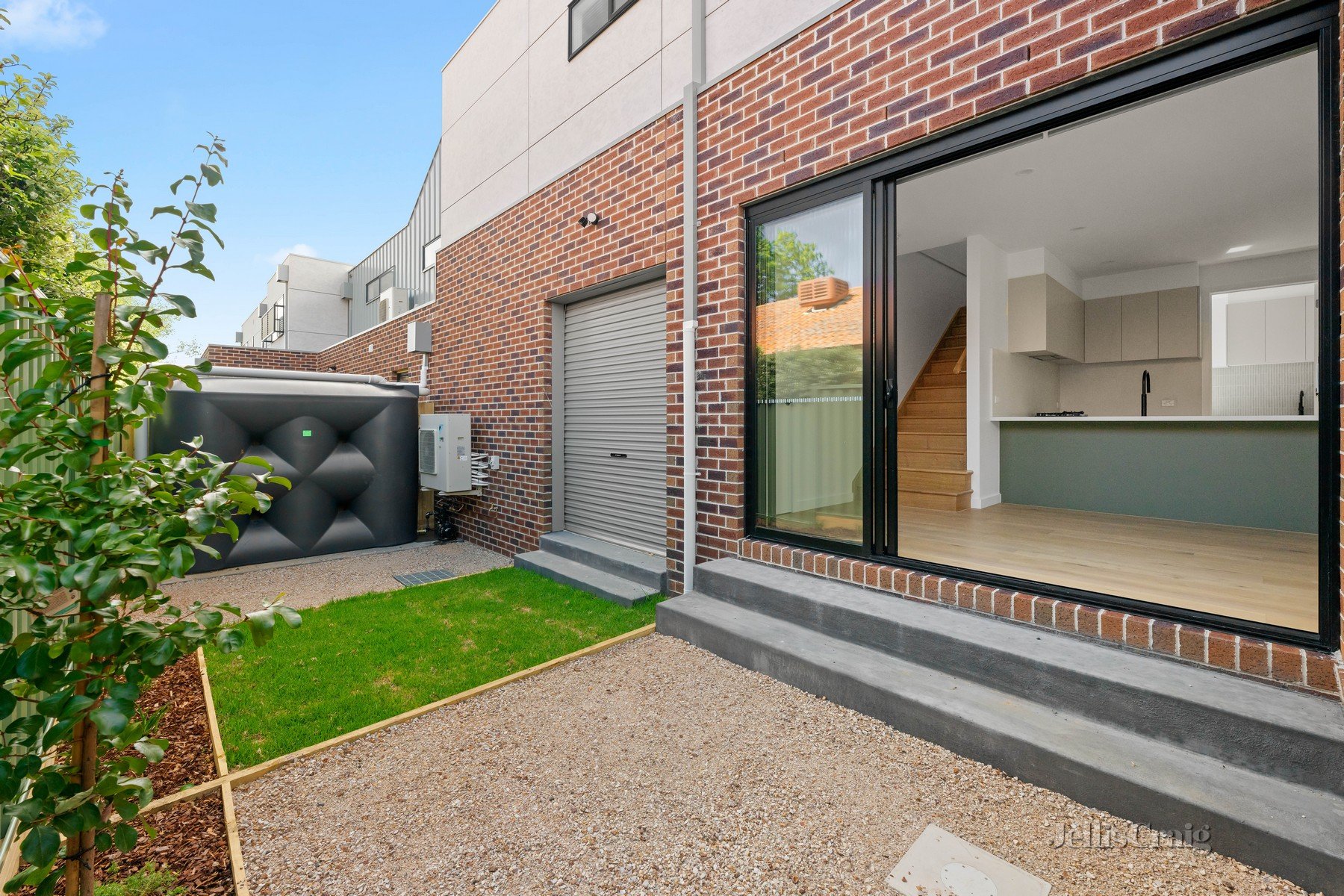 1/4 Benambra Street, Preston image 10