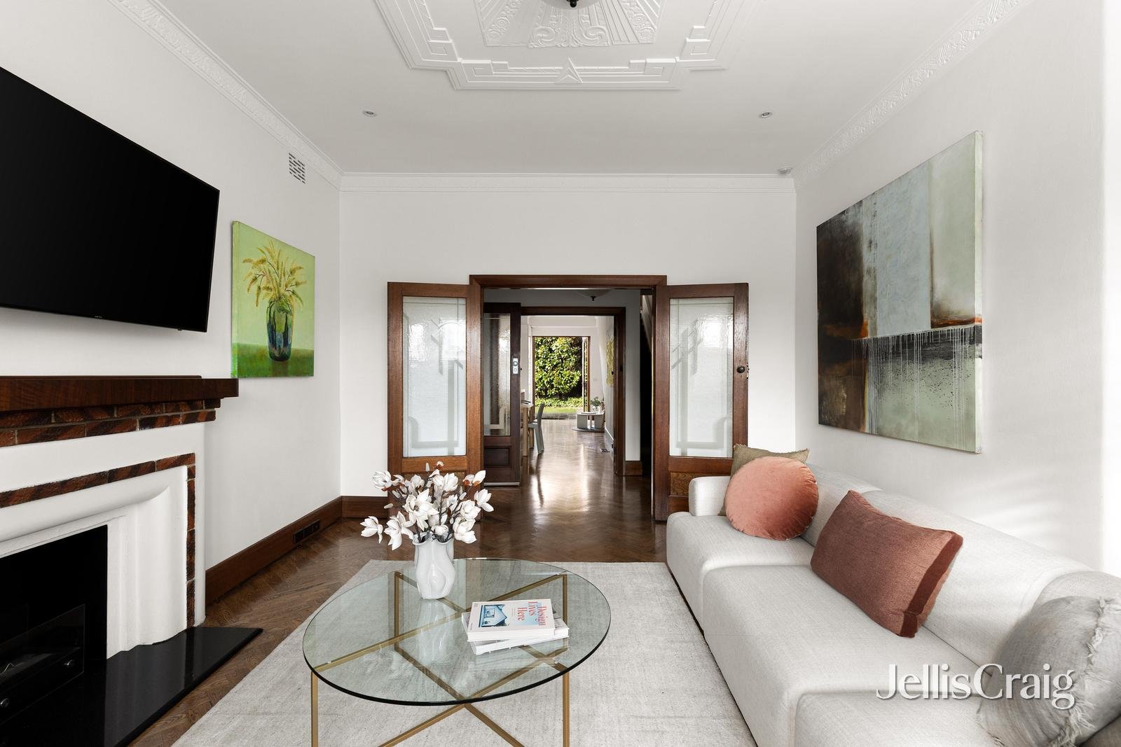 14 Berwick Street, Camberwell image 3