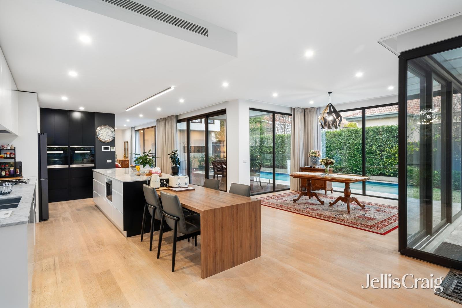 14 Beths Street, Bentleigh image 3