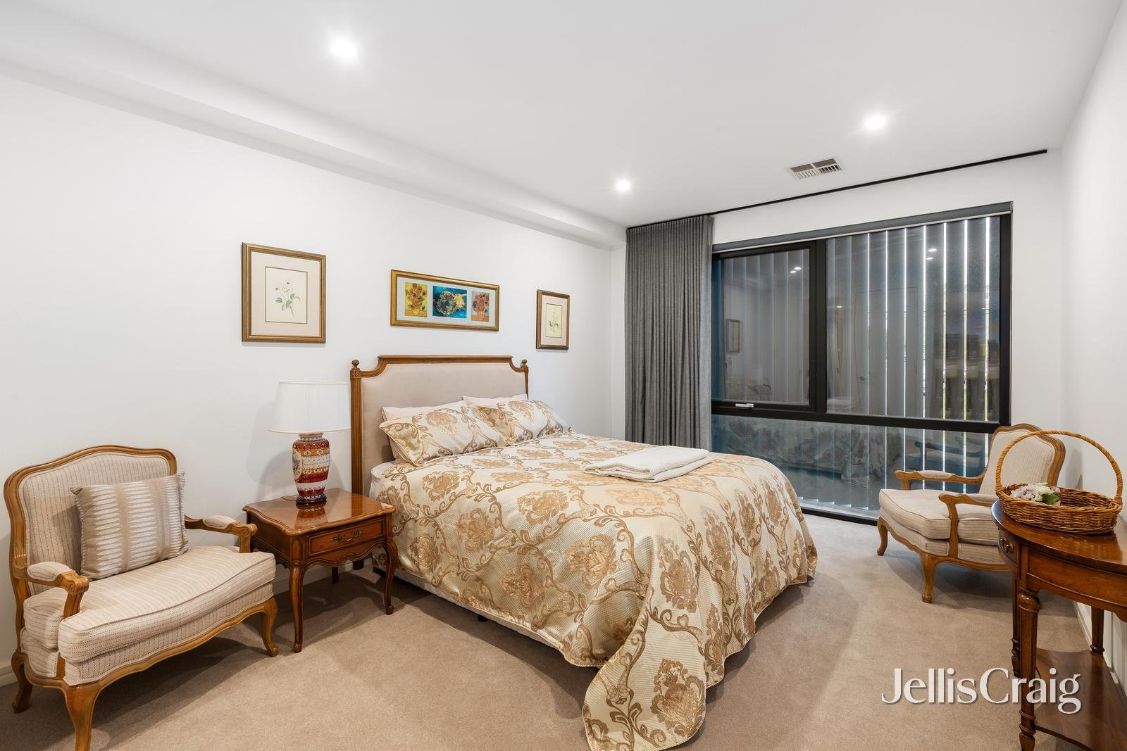 14 Beths Street, Bentleigh image 10