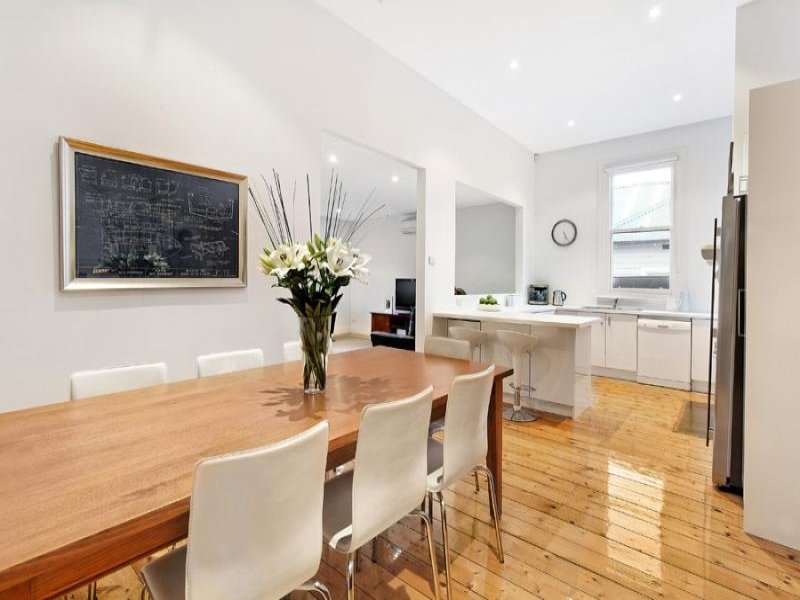 14 Blackburn Street, Surrey Hills image 2