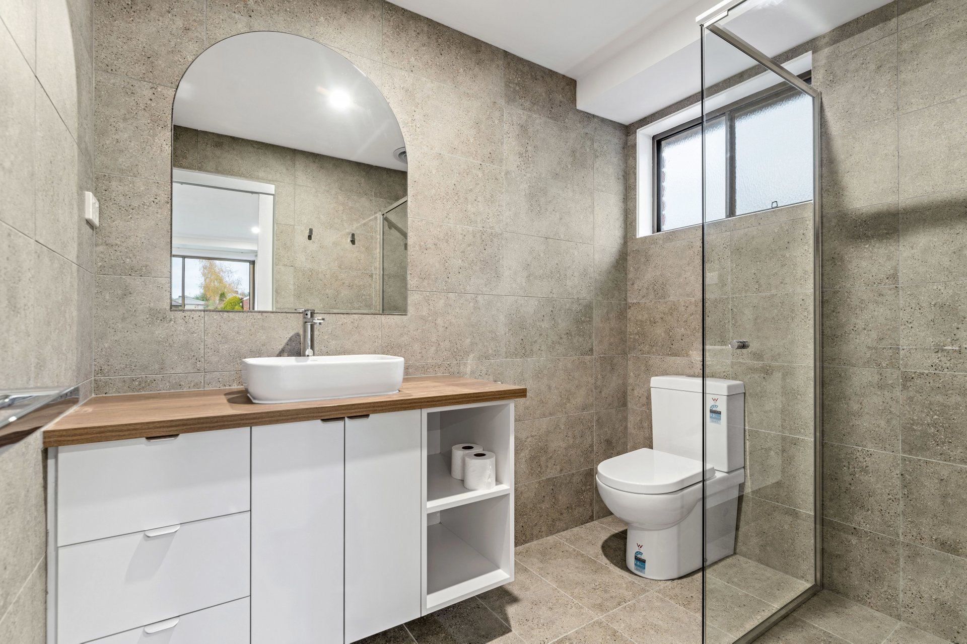 Property Gallery Thumbnail 2