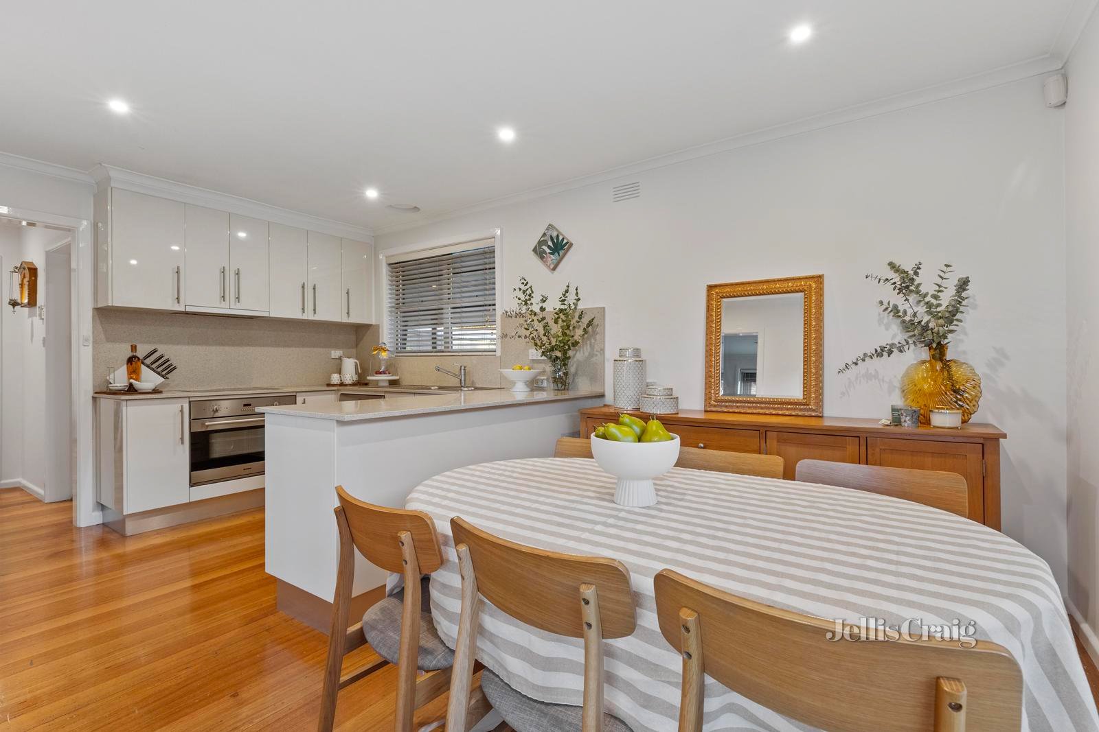 14 Blanche Drive, Vermont image 5