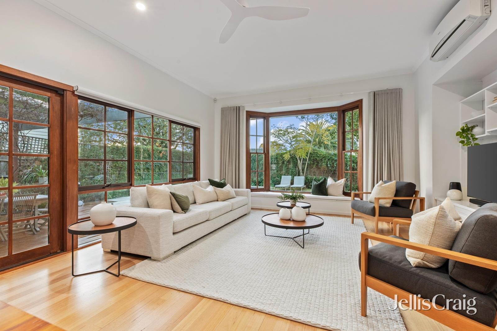 14 Blenheim Avenue, Mont Albert image 6
