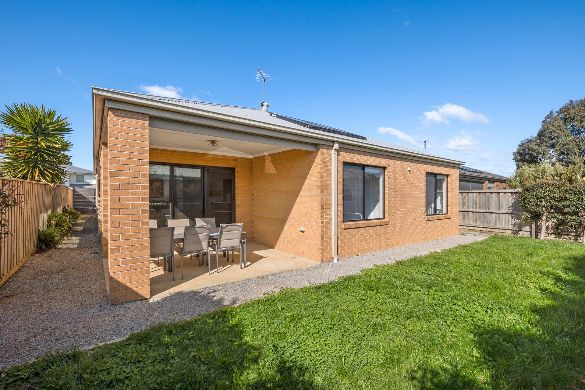 Property Gallery Thumbnail 8