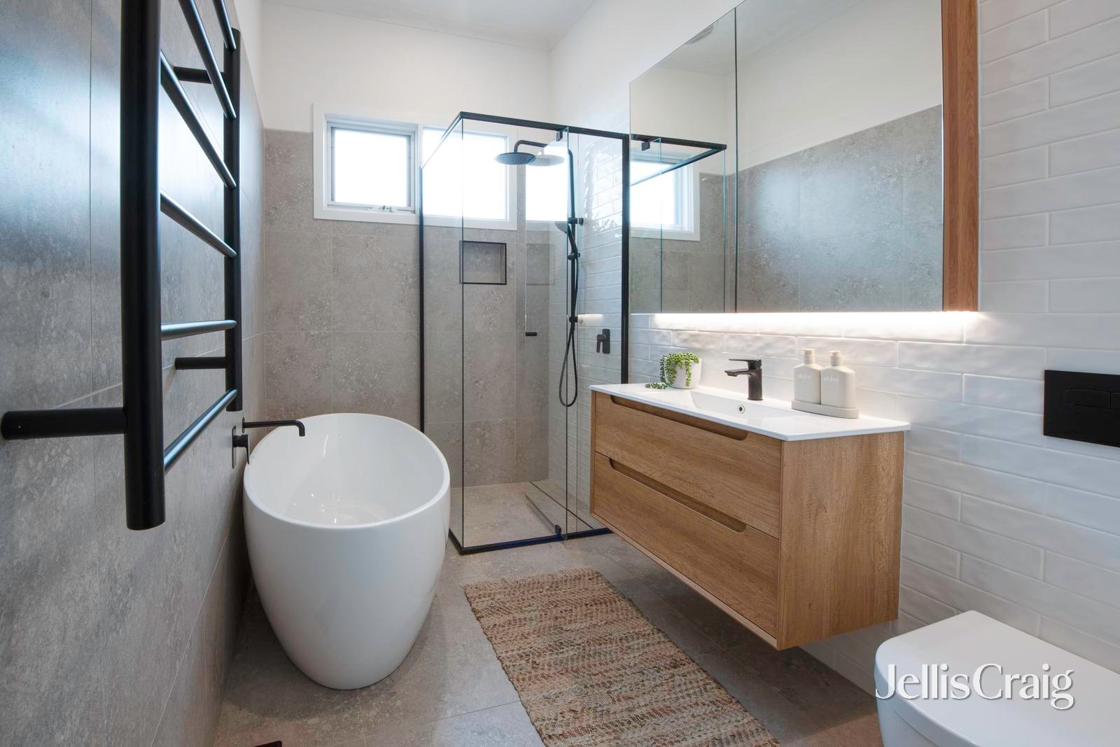 14 Brough Street, Mckinnon image 13