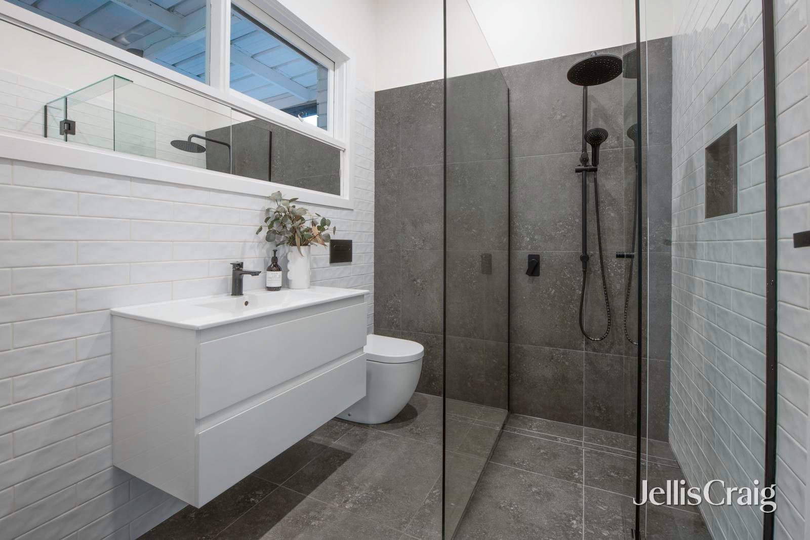 14 Brough Street, Mckinnon image 14