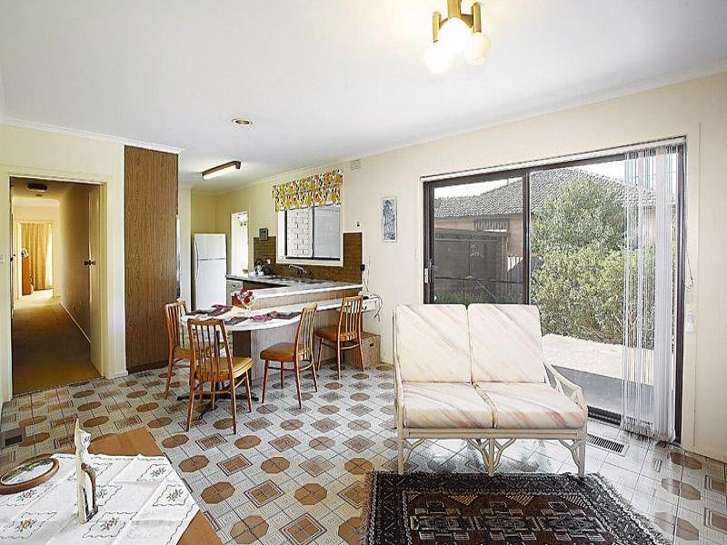14 Buckingham Crescent, Doncaster image 3