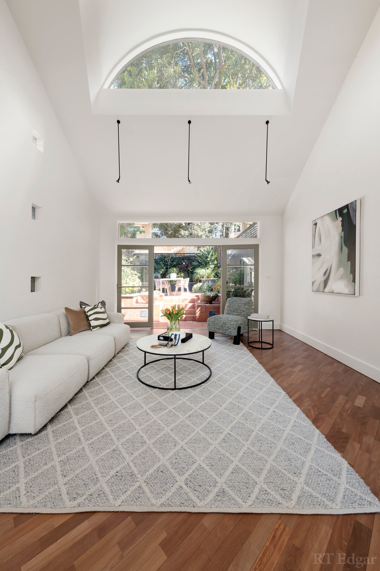 Property Gallery Thumbnail 4